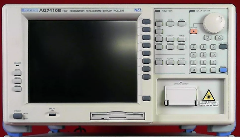 ���� AQ7410B �߷ֱ��ʷ���x/ANDO�s�ԈD