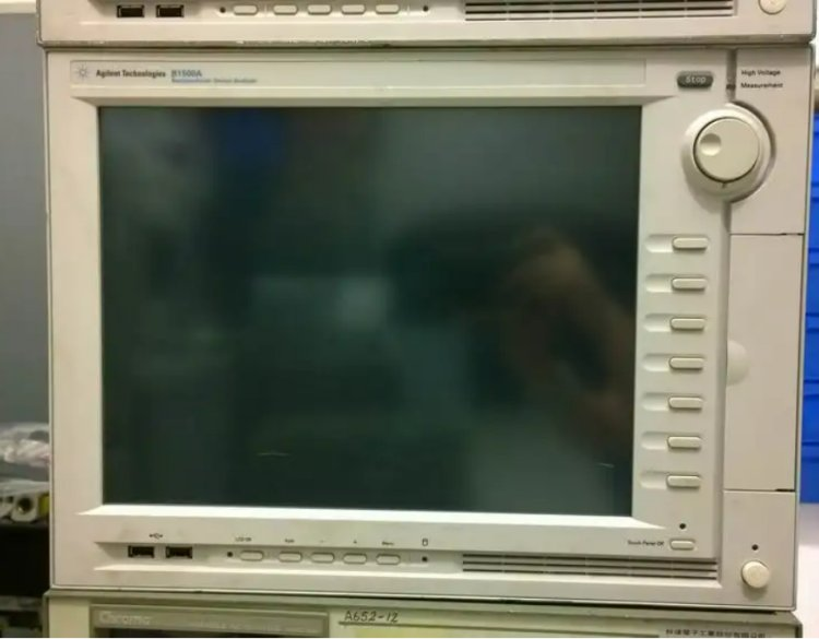 ����|���݂� B1505A �������������x/Agilent�s�ԈD