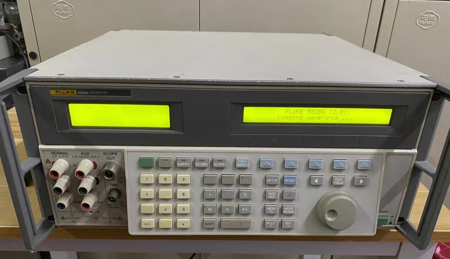 �N�ۡ����U|������ 5520A �๦��У��(zh��n)��/FLUKE�s�ԈD