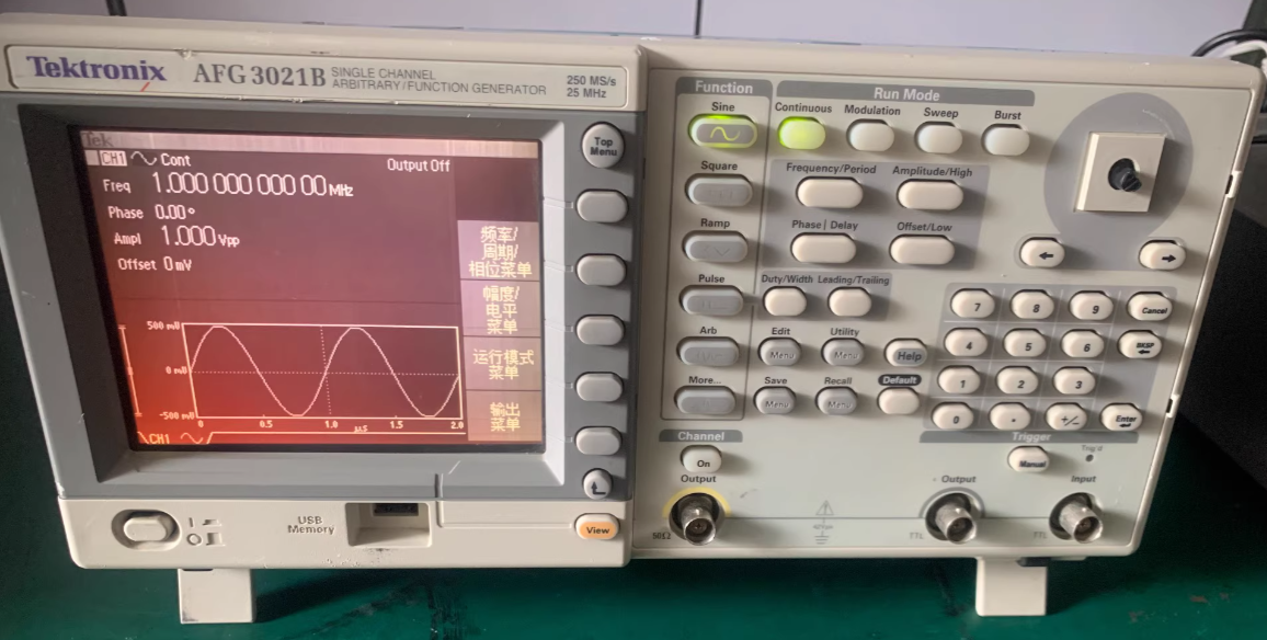 Tektronix AFG3021B ���Ⲩ�� / ����(sh��)�l(f��)����/Tektronix�s�ԈD