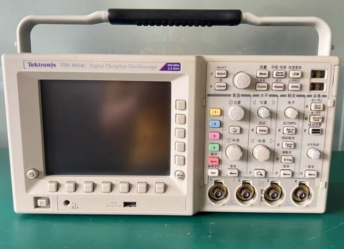 ̩�� TDS3034C ��(sh��)��ʾ����/Tektronix�s�ԈD