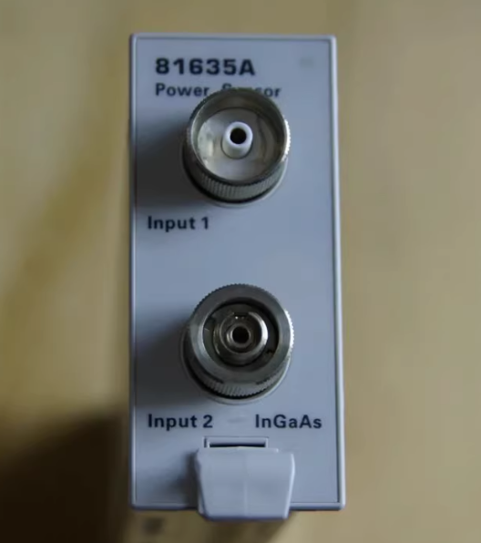 �N��,���U|���݂� 81635A �p�⹦�ʂ�����/Agilent�s�ԈD