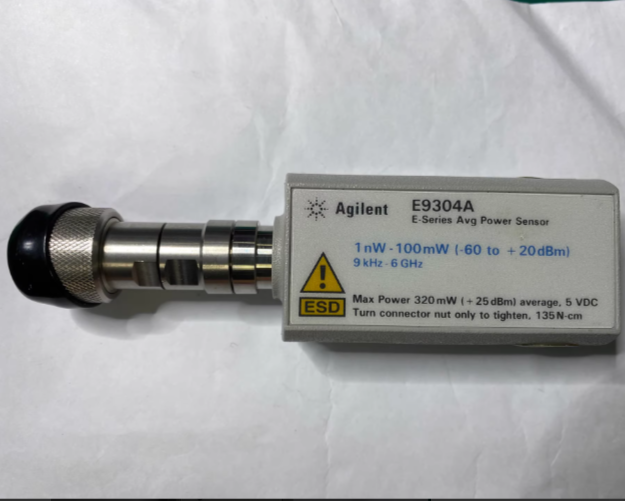 ���݂� E9304A ƽ�����ʂ�����/Agilent�s�ԈD