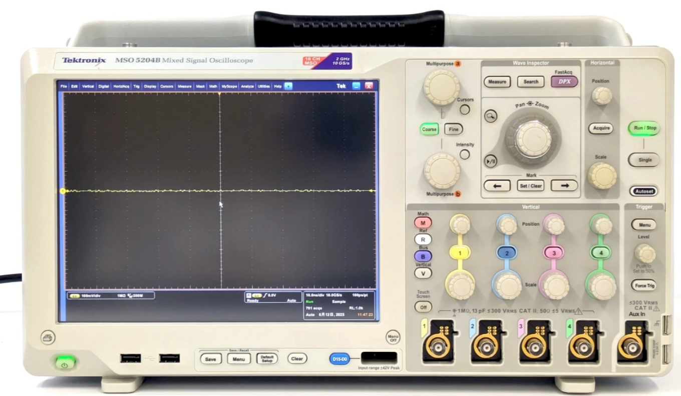 �S��|̩�� MSO5204B �����̖ʾ����/Tektronix�s�ԈD