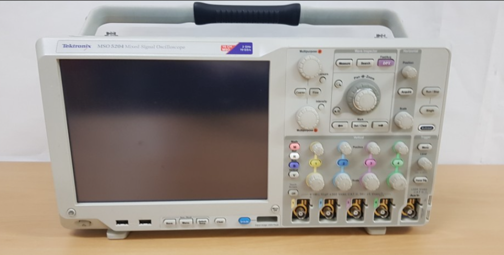 �N�ۡ����U|̩��	MSO5204	�����̖(h��o)ʾ����/Tektronix�s�ԈD