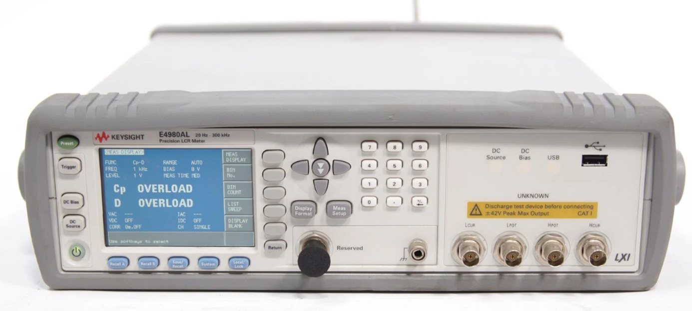 �S��|���݂� E4980AL ������ LCR ��/Agilent�s�ԈD