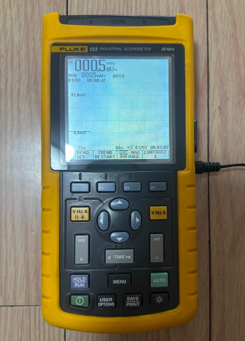 Fluke 123 ���I(y��)ʾ����/FLUKE�s�ԈD