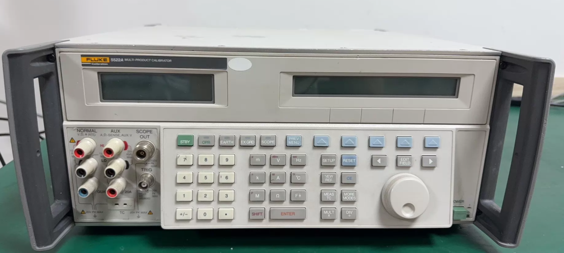 �N��|������ 5522A �๦�ܮa(ch��n)ƷУ��(zh��n)��/FLUKE�s�ԈD