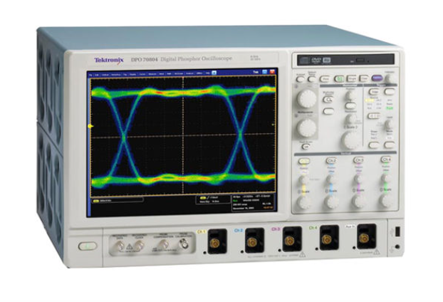 ̩�� DPO70804 ��(sh��)�֟ɹ�ʾ����/Tektronix�s�ԈD