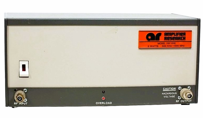 Amplifier Research 5W1000 ���l�Ŵ���/�����s�ԈD