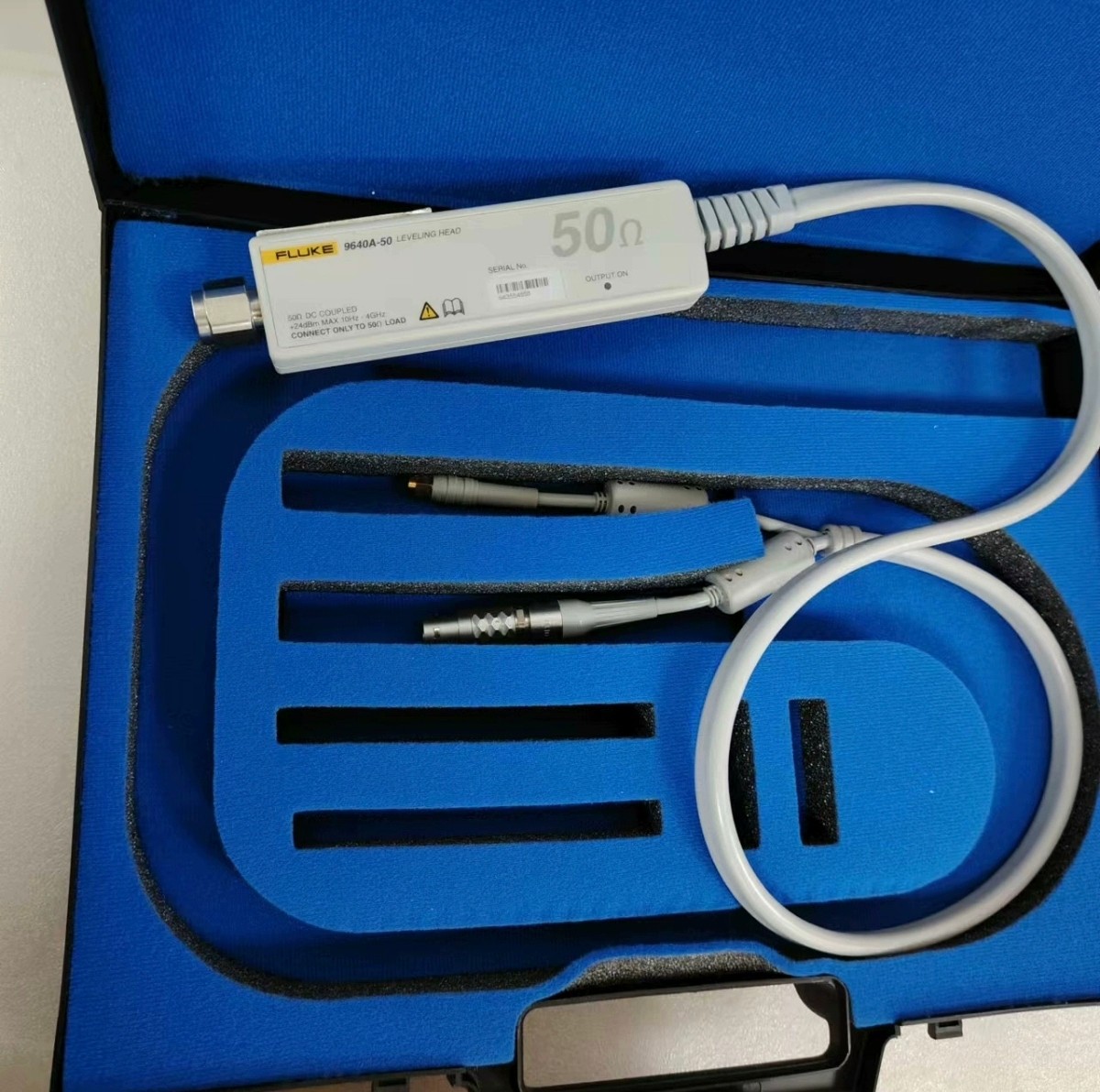 �y���^/FLUKE�s�ԈD