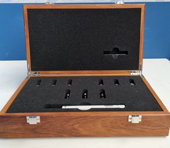 Ceyear31123Aͬ�SУ��(zh��n)��/�����s�ԈD