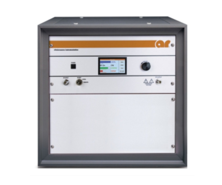 Amplifier Research 500W1000C ���l�Ŵ���/�����s�ԈD