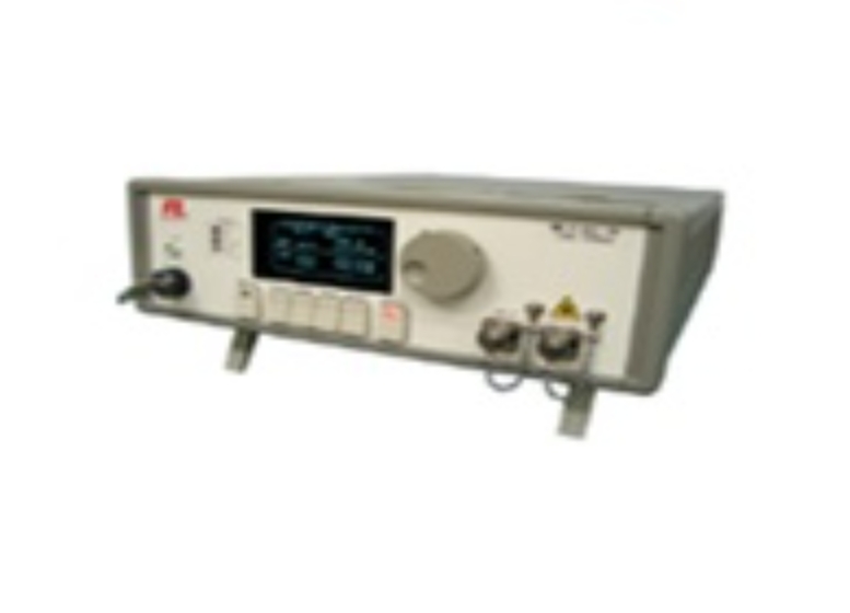 FIBERLABS AMP-FL8222-SB-18-PM S���ηŴ���/�����s�ԈD