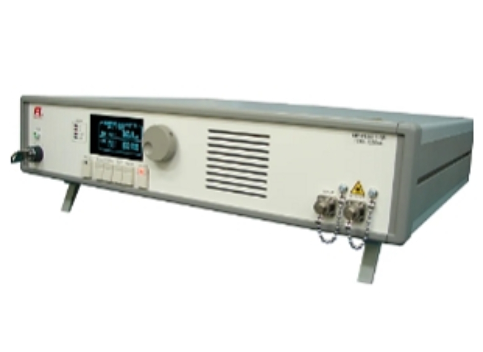 FIBERLABS L���θ߹��ʷŴ��� �x��LB-27��LB-30��LB-33/�����s�ԈD