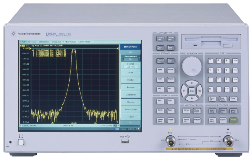 �N�ۡ����U|���݂� E5062A ENA-L ���l�W(w��ng)�j(lu��)�����x/Agilent�s�ԈD