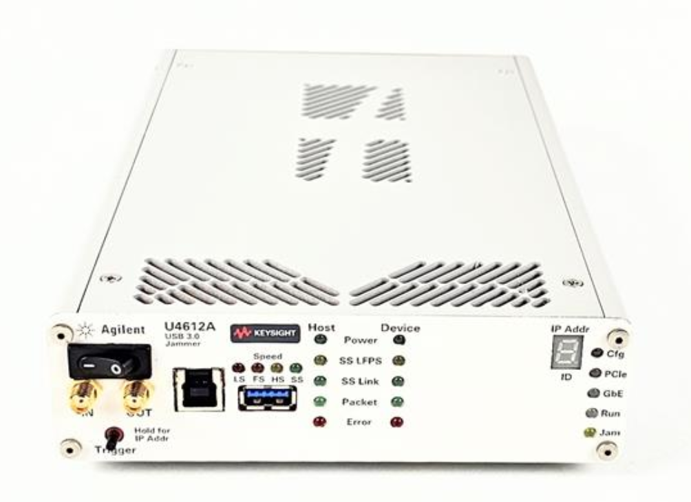 �f(xi��)�h�ɔ_�l(f��)���� USB 3.0/Agilent�s�ԈD