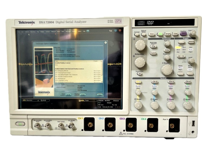 Tektronix DSA72004 ʾ����/Tektronix�s�ԈD