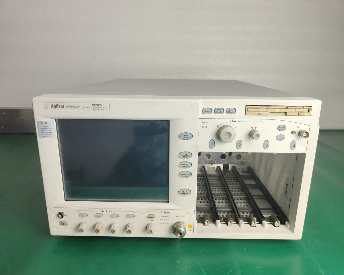 ��ܹ��ʘ�(bi��o)��(zh��n)Դ+������ʾ�������C(j��)+���ģ�K/Agilent�s�ԈD