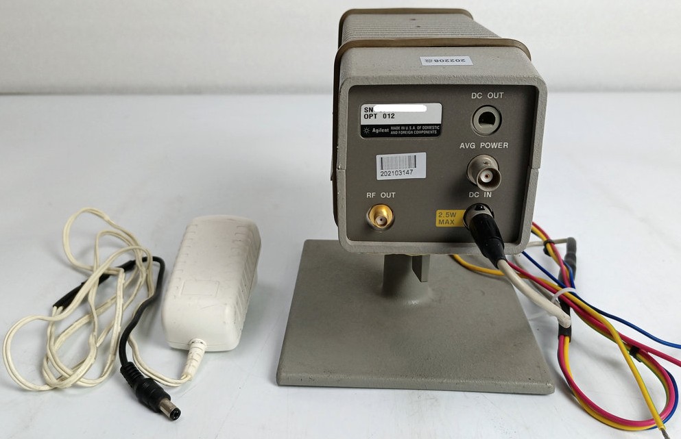 �N��,���U|���݂� 83411D �Ⲩ����ģ�K/Agilent�s�ԈD