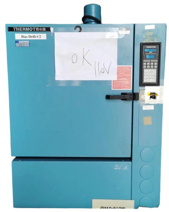 �N�ۣ����U|THERMOTRON  S-1.2C  �ߵ͜�ԇ�(y��n)��/Thermotron�s�ԈD