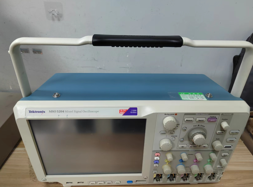 �N��|Tektronix  MSO5204 �����̖(h��o)ʾ����/Tektronix�s�ԈD