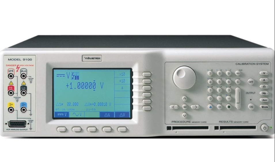 ������ 9100 �๦��У����/FLUKE�s�ԈD