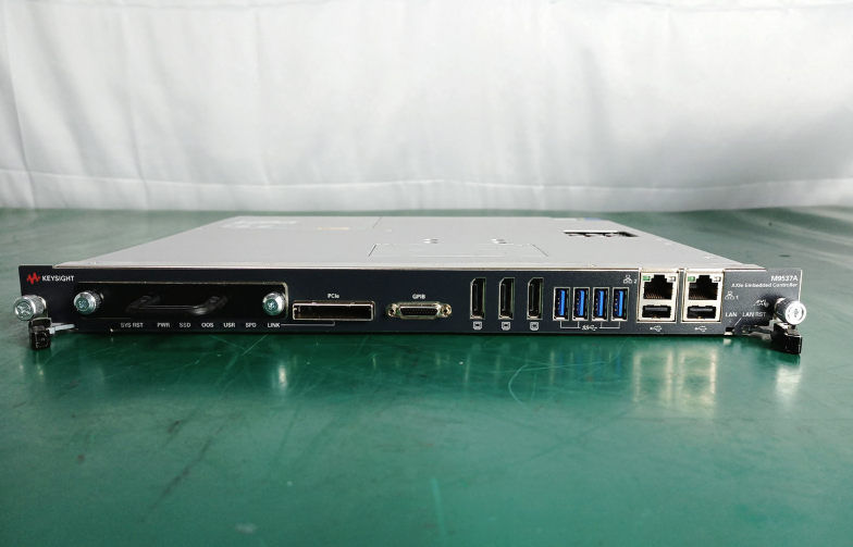 �N�ۡ����U|Keysight M9537A AXIe������Ƕ��ʽ������/Keysight�s�ԈD