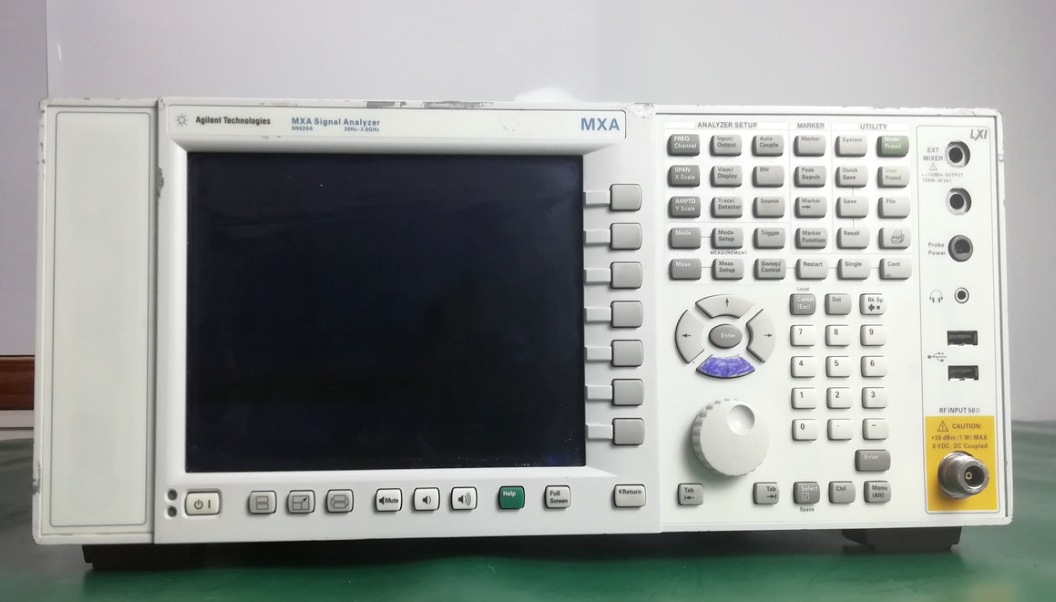 �N��|Agilent N9020A MXA��̖�����x/Agilent�s�ԈD