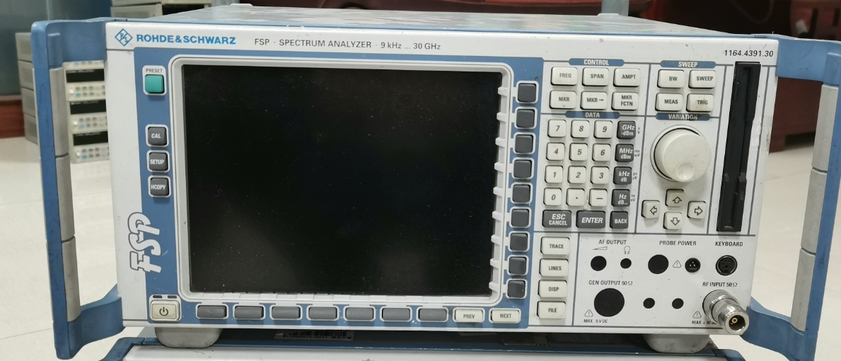 �_���cʩ�ߴ� FSP30 �l�V�����x/R&S�s�ԈD