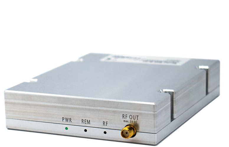 �N��,���U|�ǵ� AP4003A FS2�l�ʺϳ���/Keysight�s�ԈD