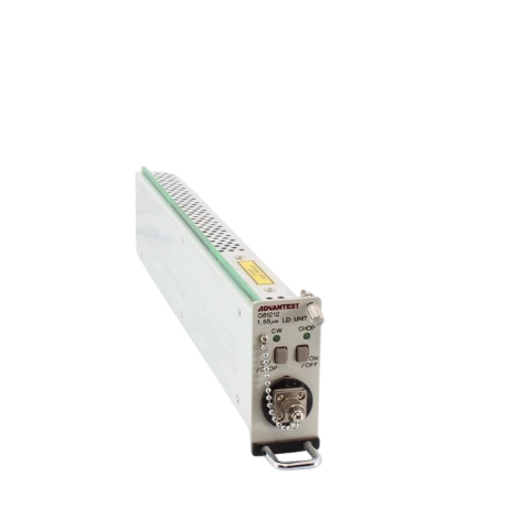 �S��|�۵��f Q81212 ���wԴģ�K/ADVANTEST�s�ԈD