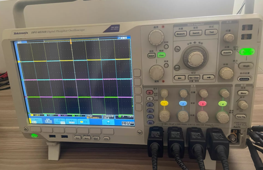 ̩�� DPO4034B ��(sh��)�֟ɹ�ʾ����/Tektronix�s�ԈD