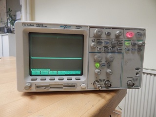 �pͨ��ʾ����/Agilent�s�ԈD