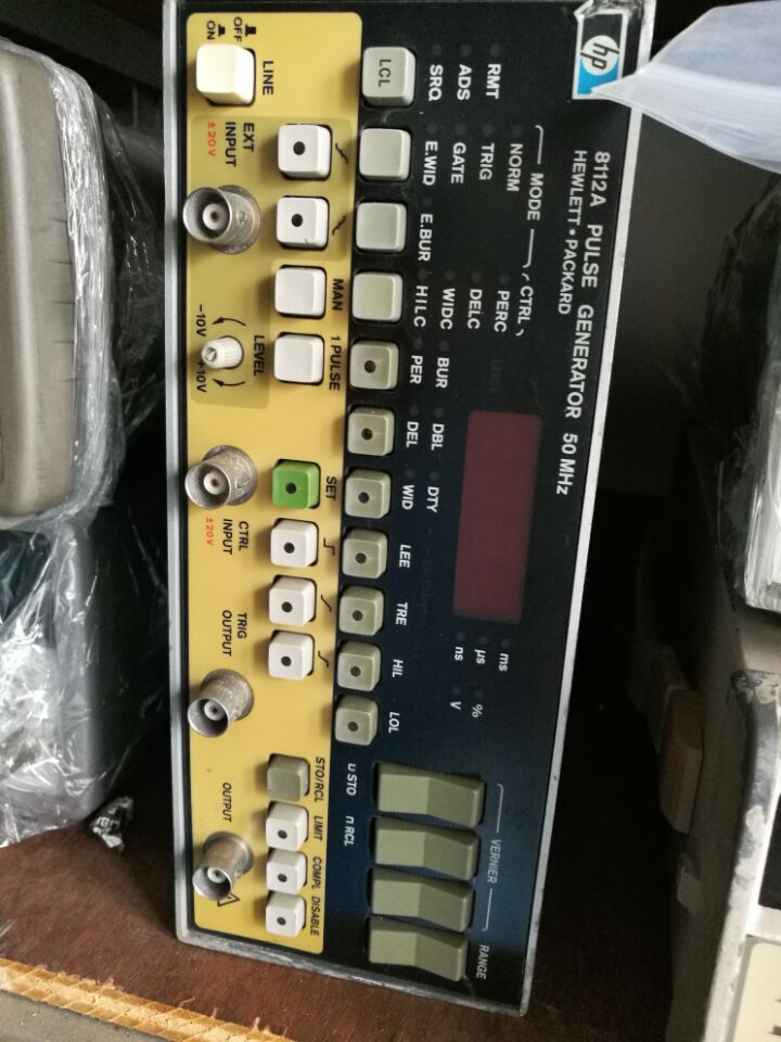 �ɾ����}�_��̖(h��o)��Դ���l(f��)���� 1Hz-50MHz /Keysight�s�ԈD