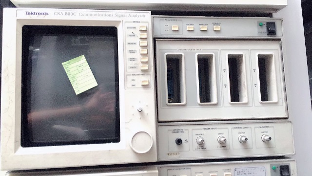 ��̖�����x/Tektronix�s�ԈD