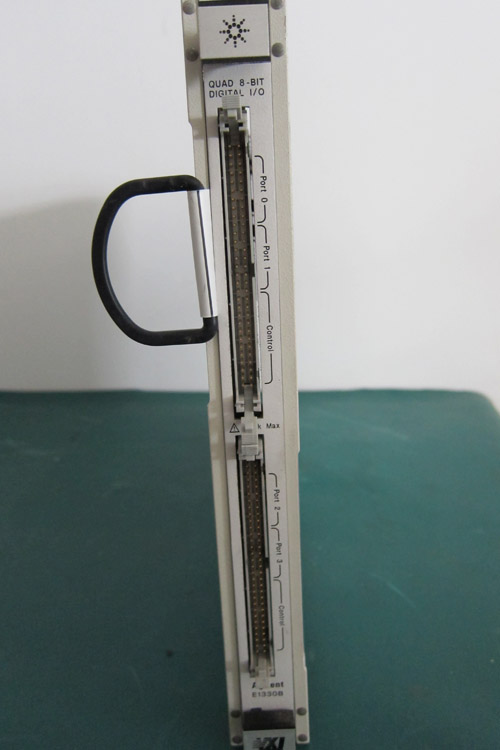 �� 8 λ��(sh��)��ݔ��/ݔ��/Keysight�s�ԈD