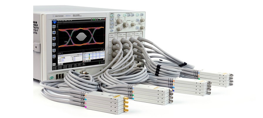 ���݂� N1045A 2/4 �˿�����h�̲ɘ��^/Agilent�s�ԈD