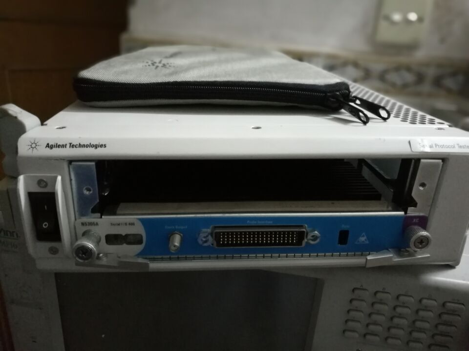 �f(xi��)�h�����x/Agilent�s�ԈD